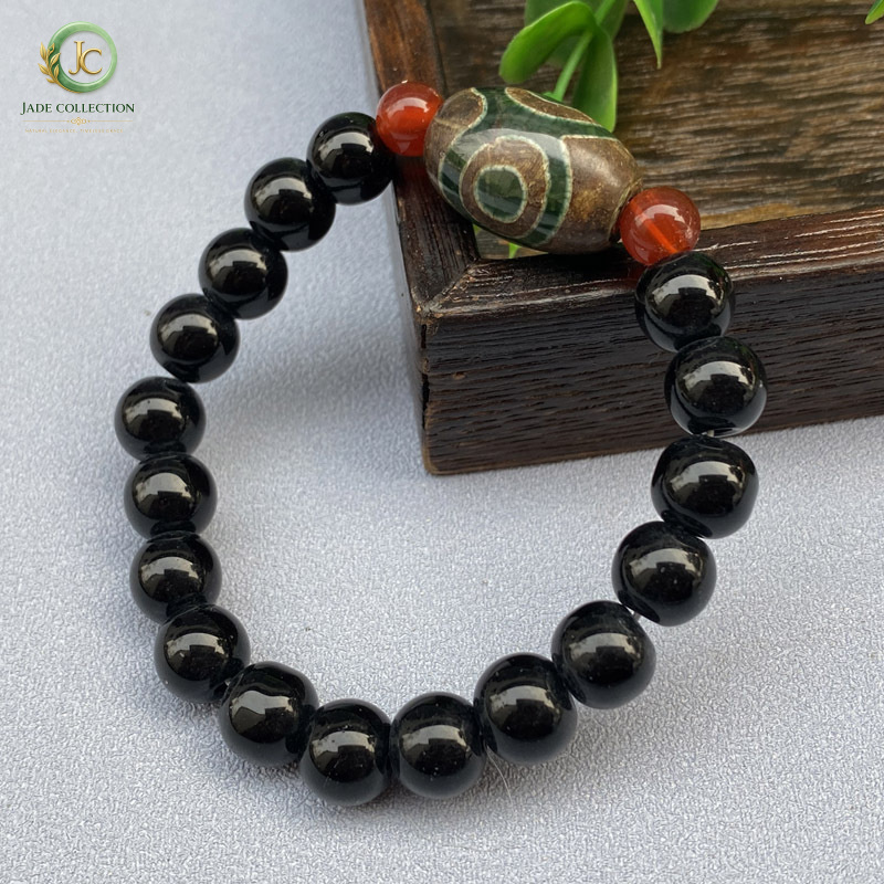 Three-Eyed Dzi Bead Agate Brac - Street Fashion Vendors recension och pris